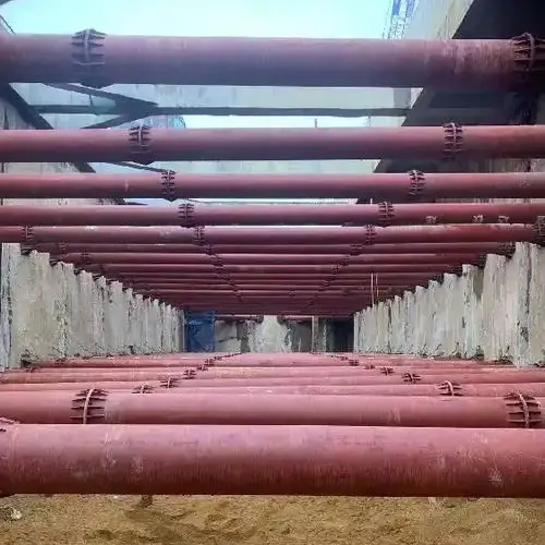 Metro tikintisində polad dayaqların tətbiqi